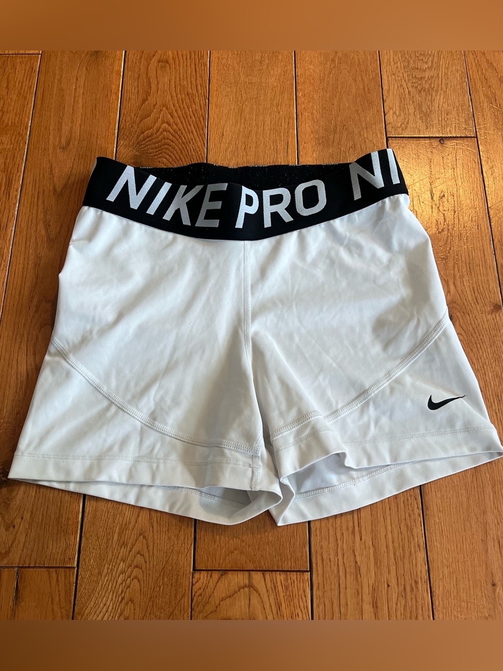 Nike Pro White Athletic Training Shorts - Size Medium